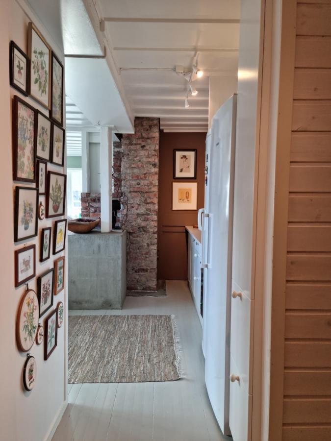 Koselig Leilighet Midt I Sentrum Apartamento Skjervoy Exterior foto
